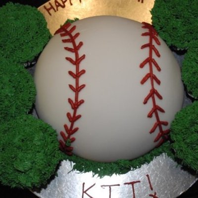 Baseball Cake