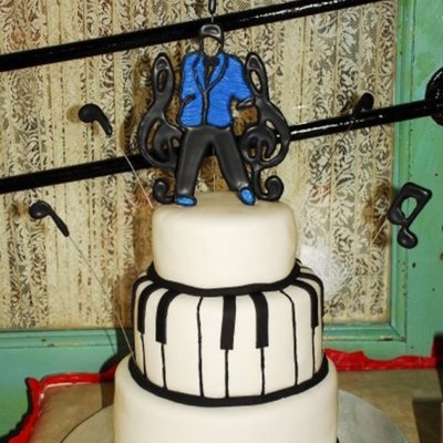 Elvis Birthday Cake