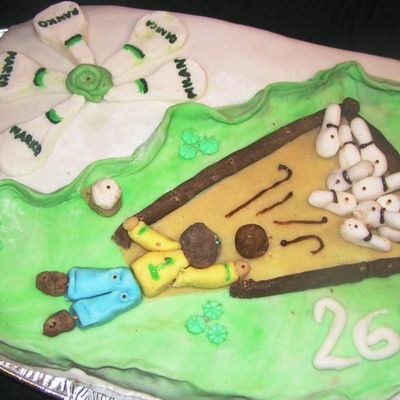 Bowling Cake