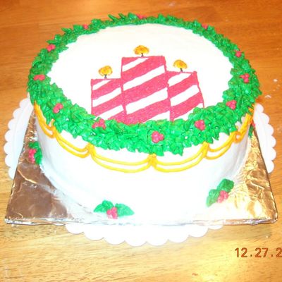 Side View Of Wreath With Candles