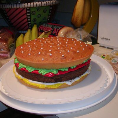 Hamburger Cake
