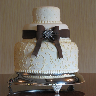 Ivory And Chocolate Brown Wedding Cake