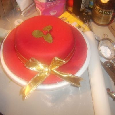 Red Christmas Cake