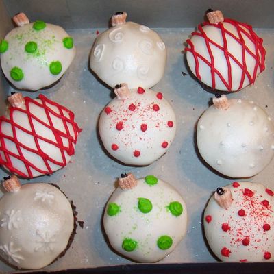 Ornament Cupcakes