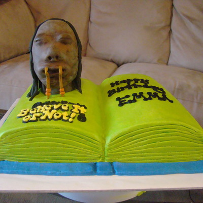 Ripley's Believe It Or Not Cake