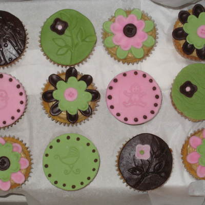 Baby Shower Cupcakes