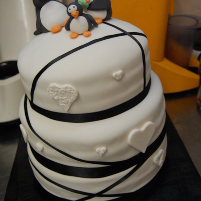 Penguin Wedding Cake