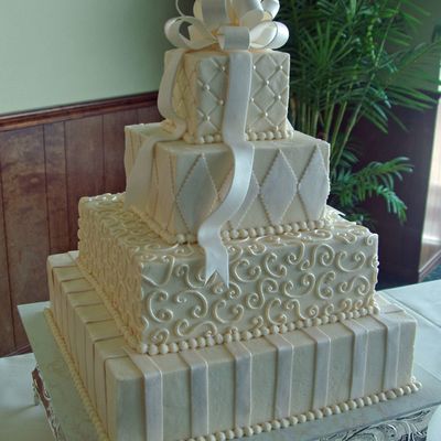 Wedding Cake With Bow