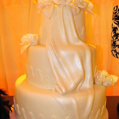 Drape Wedding Cake