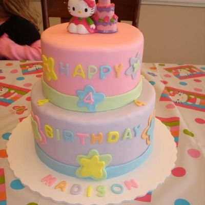 Hello Kitty/flower Cake