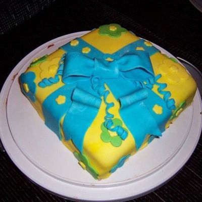Gift Box Cake