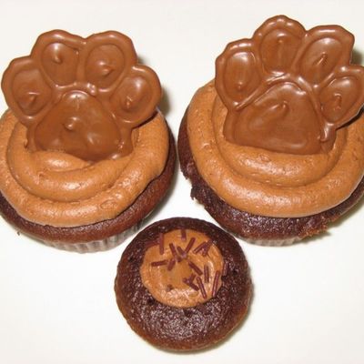 30Th Cake - Cupcake Therapy