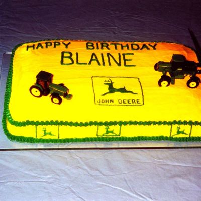 John Deer Cake