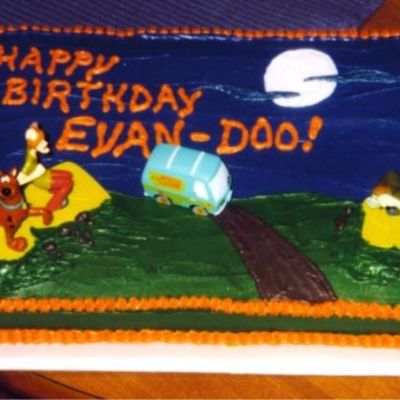 Scooby Doo Cake