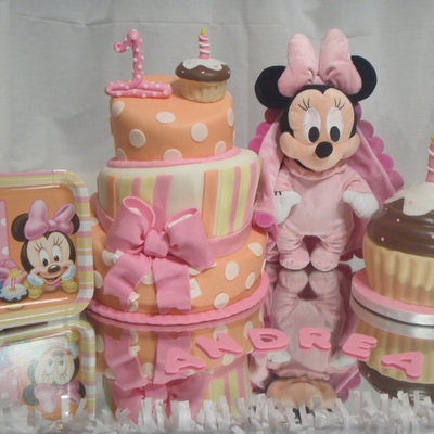Baby Minnie- First Birthday