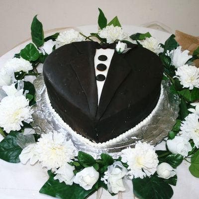Tuxedo - Groom's Cake