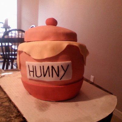 Pooh Cake
