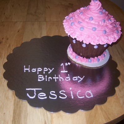 Giant Cupcake Cake
