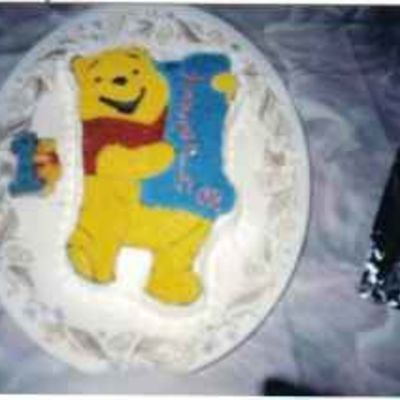 Pooh Cake