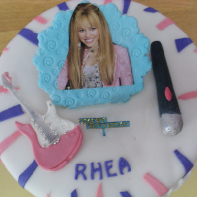 Hannah Montana Cake