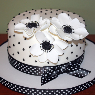 Anemone Birthday Cake