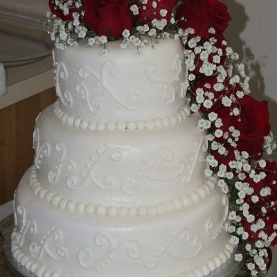 Red Rose Wedding Cake