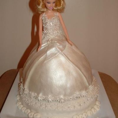 Meredith's Barbie Doll Cake