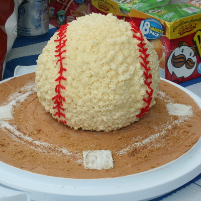 Baseball Cake