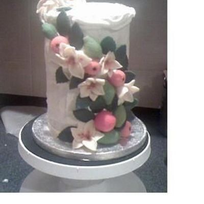 Pillar Cake