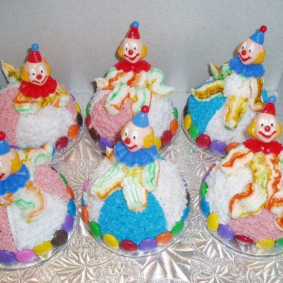 Clown Mini Cakes