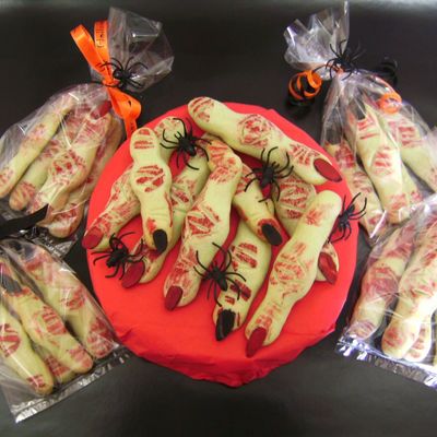 Witch And Monster Fingers