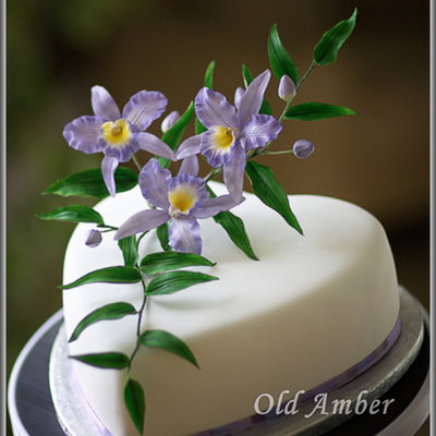 White Heart With Orchids