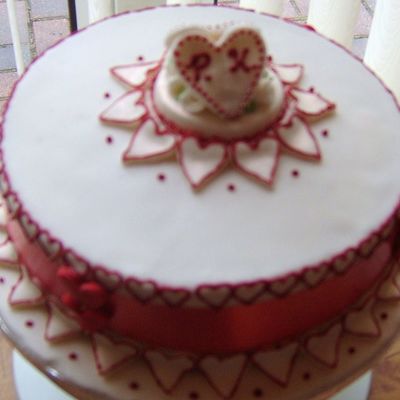 An Understated Ruby Wedding Cake