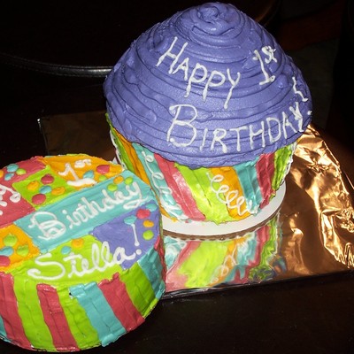1St Birthday Giant Cupcake Cake