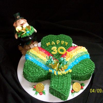 Shamrock Birthday Cake