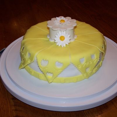 Hankerchief Fondant Cake