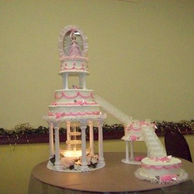This Was My First Quinceanera Cake It Was A Lot Of Fun