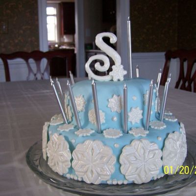 Snowflake Birthday Cake
