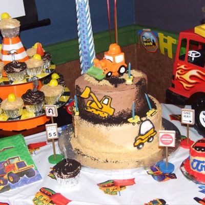 Construction Cake