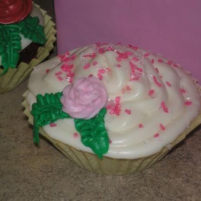 White Chocolate Cupcakes