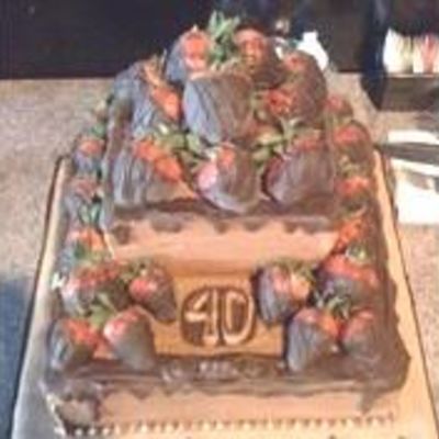 Chocolate Strawberyy Cake