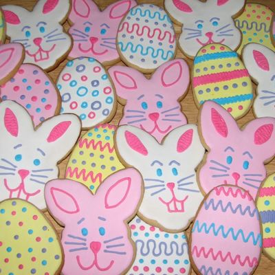 Easter Bunny And Egg Cookies
