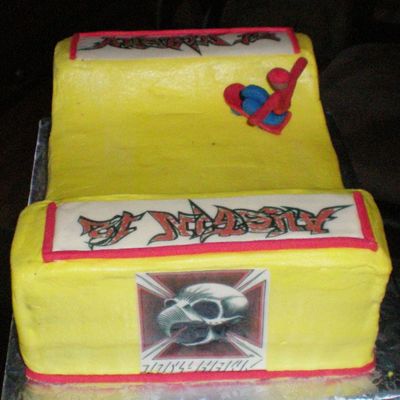 Skateboard Cake