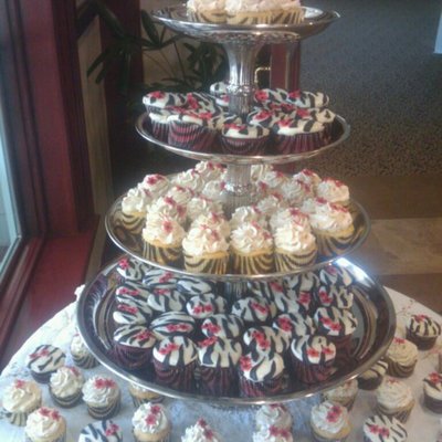 Black White And Red Cupcakes