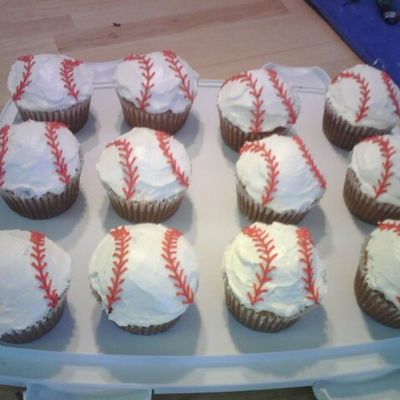 Baseball Cupcakes
