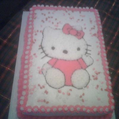 Hello Kitty Cake