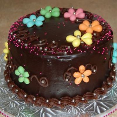 Chocolate Cake With Flowers