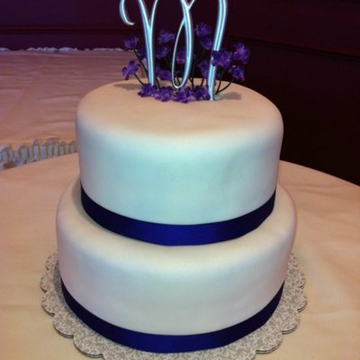 Simple And Elegant Cake With Purple Accent