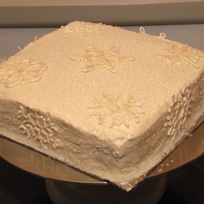 Snowflake Cake