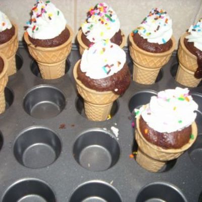 Ice Cream Cone Father's Day Cupcakes